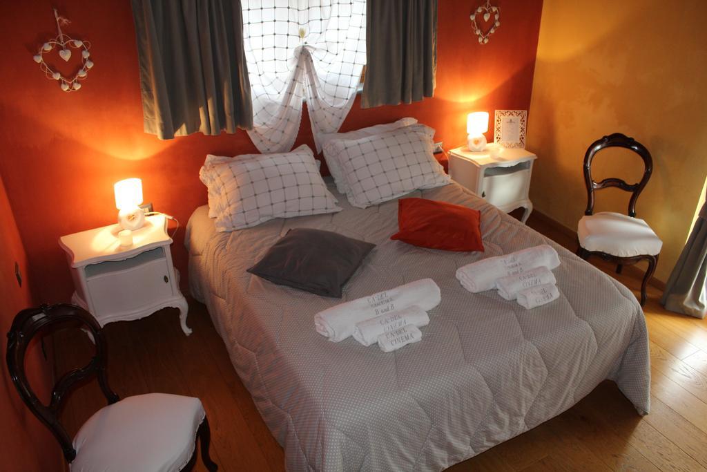 Holiday Home Ca' Del Cinema Mombercelli Luaran gambar