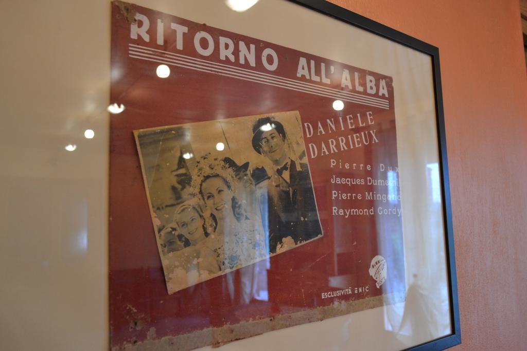 Holiday Home Ca' Del Cinema Mombercelli Luaran gambar