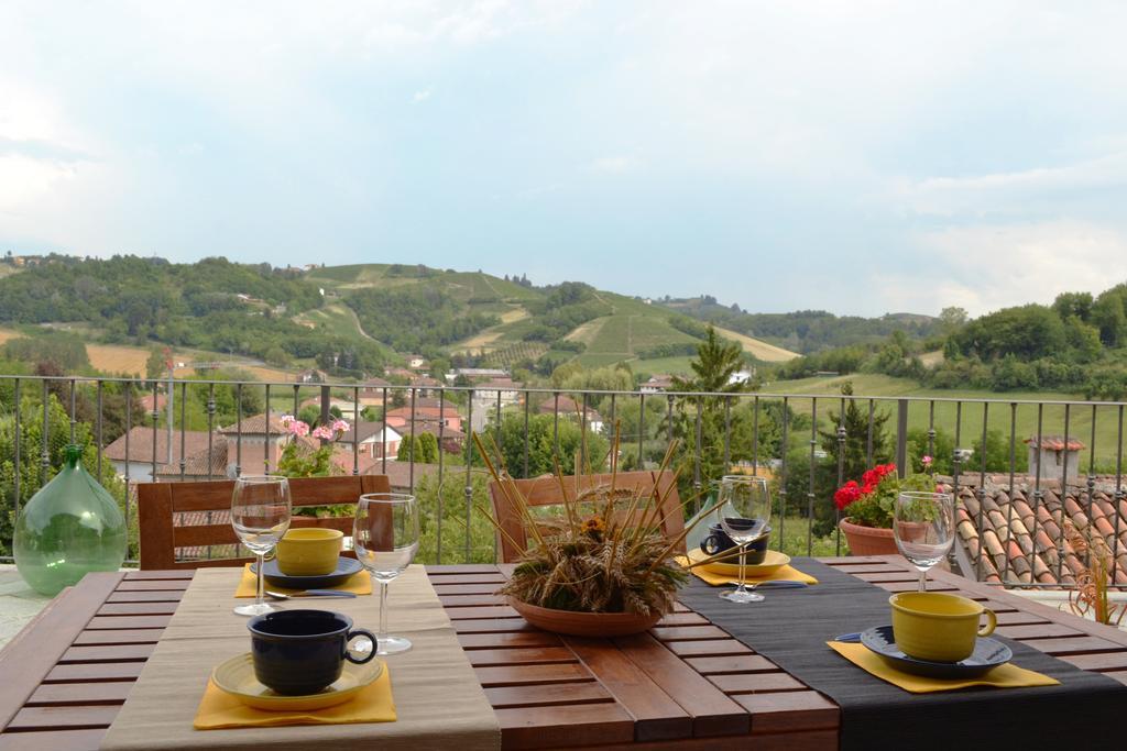 Holiday Home Ca' Del Cinema Mombercelli Luaran gambar