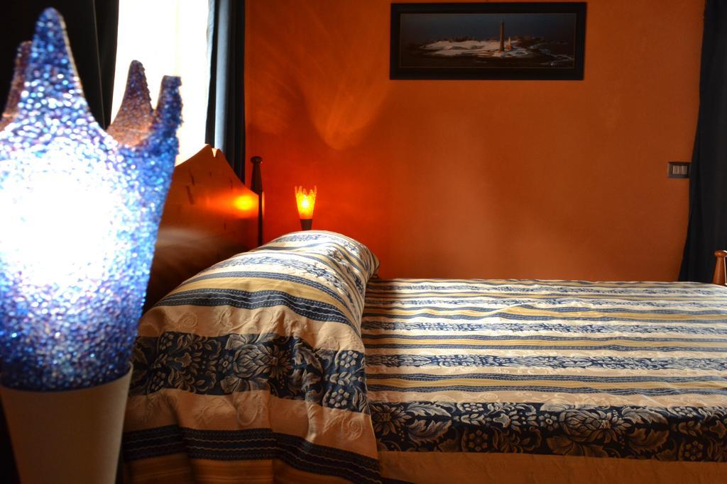 Holiday Home Ca' Del Cinema Mombercelli Bilik gambar